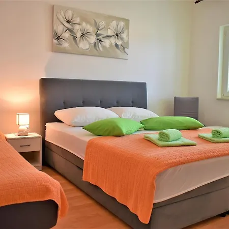 In Family House Vera *